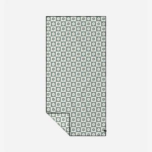 Gigi Performance Quick-Dry Travel Towel With Mastercard For Sale