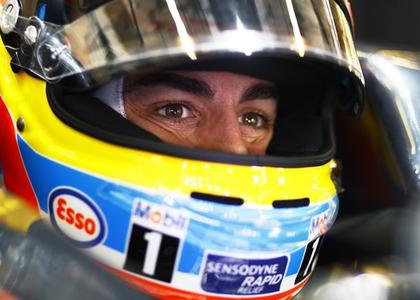 Fernando Alonso i kaciga Recommend Cheap Online