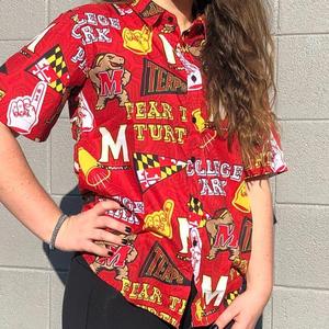 UMD Fan Pattern (Red) / Hawaiian Shirt Clearance Tumblr
