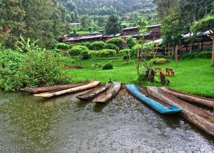 Kongo tradicionalni brodovi na jezeru Bunionii u Ugandi Clearance Very Cheap