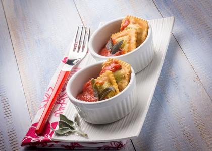 Pasta u restoranu Buy Online Cheap Pice