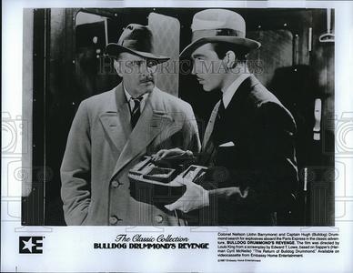 1937 Press Photo John Barrymore, Captain Drummond "Bulldog Drummond Escapes" Free Shipping View