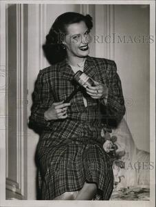 1944 Press Photo Radio personality, Talia Wermuth Cheap Sale Best Wholesale