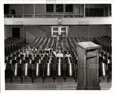 1948 Press Photo Church Footlocker Pictures Cheap Online