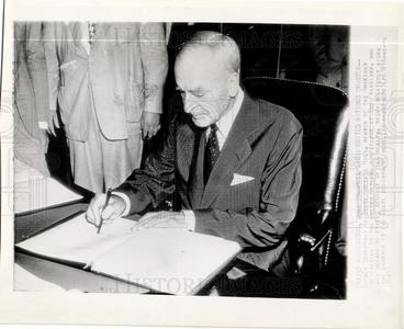 1945 Press Photo UNITED NATIONS CHARTER Clearance Pre Order
