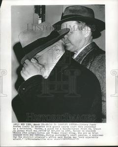 1952 Press Photo weston willie ijames jittery detective Free Shipping Online