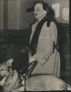 1953 Press Photo Madeliene Norcross, divorce For Sale 2025