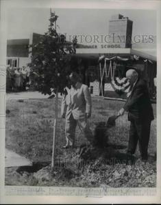 1954 Press Photo Former President Herbert Hoover Sale 2025 Unisex