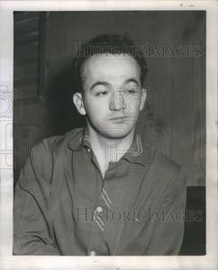 1954 Press Photo Phantom Garage Burglar Donald Knudsen Best Sale For Sale