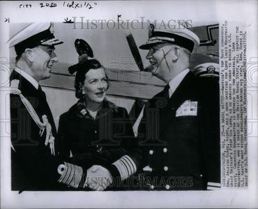 1955 Press Photo Arleigh Burke Louis Mountbattei Cheap Sale 100% Original