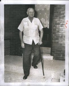 1955 Press Photo Jake Manushich, war hero. Cheap Professional