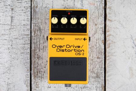 Boss OS-2 Overdrive Distortion Effects Pedal Electric Guitar Effects Pedal Pay With Visa Cheap Pice