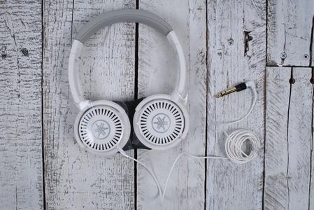 Yamaha Dynamic Open Back Headphones with Adjustable Headband HPH-150WH White Cheap Sale Now