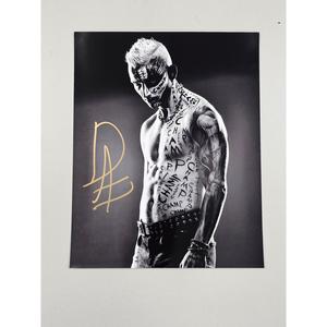Darby Allin B & W Pose 8 x 10 Promo - AUTOGRAPHED Clearance Geniue Stockist