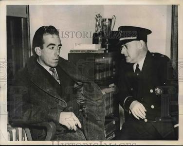 1939 Press Photo Gaylord Donald Joy, 33, Police Chief Maurice Moweric Cheap Buy