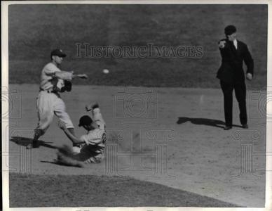 1941 Press Photo NY Giants Cinncinnati Reds M. NcCormach Burges Whitehad Finishline Cheap Online