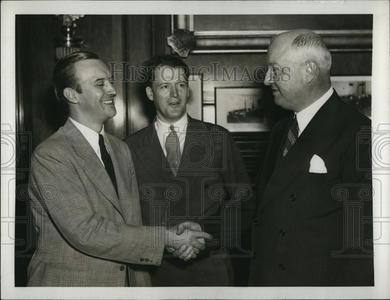 1937 Press Photo Pitt Maner,Pres of Young Democrats meet Chairman James Farley Outlet Footlocker Finishline