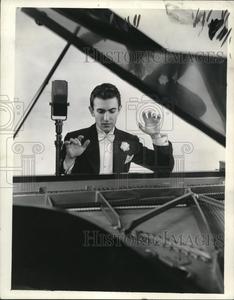 1936 Press Photo Eddy Duchin in Porgy and Bess Discount Pices