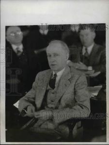 1932 Press Photo W.J. McChesney at trial for embezzlement Clearance Official