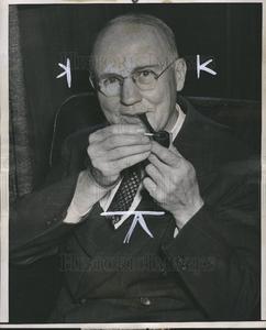 1947 Press Photo Judge Robert Toms Cheap Discounts