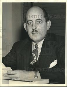 1942 Press Photo Douglas MacKeachie named Chief of Purchases Division Sale Exclusive