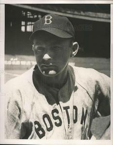 1940 Press Photo Lou Finney Of Boston Red Sox Brand New Unisex