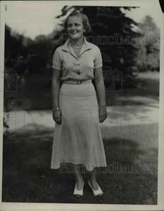 1935 Press Photo Elizabeth Vandenberg, Daughter of Michigan Senator A.H. Free Shipping Cheap Pice