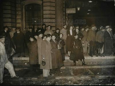 1936 Press Photo Huge crowds greet ex-King Edward at Boulogne Cheap Fashionable