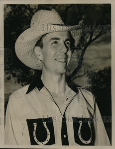 1938 Press Photo Gordon Berger,baritone singer for Will Rogers pageant Clearance Cheap Real
