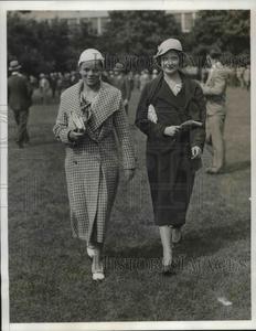 1932 Press Photo socialites Emelyn Leonard & Catherine Neilson at Belmont Park Sale Exclusive
