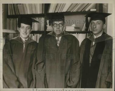 1930 Press Photo Menahern Merlock, Robert Morre, Ladislaus Pasuit Largest Supplier