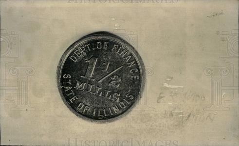 1937 Press Photo Illinois state tax token Free Shipping Online