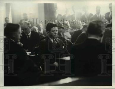 1927 Press Photo Senator Bob La Follette of Wisconsin testifies at the Senate Cheap Low Pice Fee Shipping