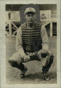 1931 Press Photo Russel Young, Cather for St. Louis Free Shipping Wiki