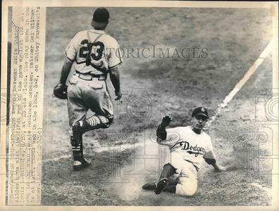 1947 Press Photo Brooklyn Eddie Stanky St. Louis Cardinals Game Countdown Package Cheap Online