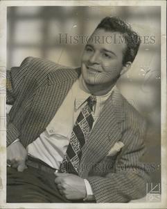1947 Press Photo Phil Brito, Singing Star. Footlocker Pictures Cheap Online