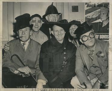1944 Press Photo So Long League Chiefs Electric Hall Manchester Cheap Pice