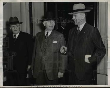 1944 Press Photo Senator Alben Barkley & Representatives Rayburn & McCormack Tumblr Cheap Online