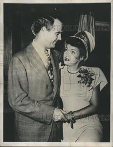 1945 Press Photo Arline Judge Former Actress to Wed Vincent Ryan Discount Professional