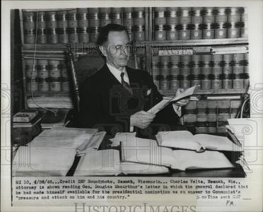 1948 Press Photo Charles Velte, attorney Free Shipping Best Seller