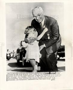 1948 Press Photo President Harry S Truman Red Feather Discount Cheapest