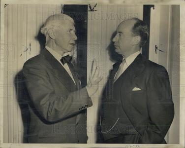 1949 Press Photo Carl Sandburg and Governor Adlai Stevenson Cheap Sale How Much
