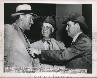 1949 Press Photo Brooklyn Dodgers Manager Burt Shotten,Lefty O'Doule,Luke Sewell Discount Fashion Style