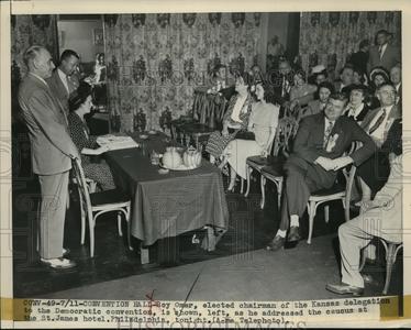 1948 Press Photo Roy Omer Addresses Caucus at St James Hotel in Philadelphia Free Shipping New Styles