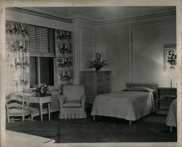 1949 Press Photo Drake hotel Chicago Supply Cheap Pice