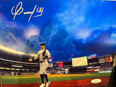 Oswaldo Cabrera signed 11x14 photo (sky) Order Online