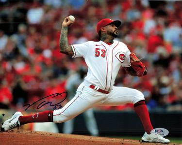 VLADIMIR GUTIERREZ signed 8x10 photo PSA/DNA Cincinnati Reds Autographed In China Cheap Pice