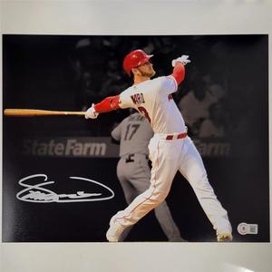 Taylor Ward autograph signed Angels 11x14 Photo #1  Beckett BAS Witness Holo Free Shipping 2025 Unisex