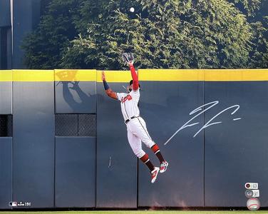 Ronald Acuna Jr. Signed 16x20 Atlanta Braves Baseball Catch Photo BAS Discount Choice