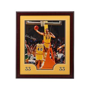 Kareem Abdul-Jabbar LA Lakers Autographed Signed Framed 16x20 Photo (JSA COA #AP99162) Reliable